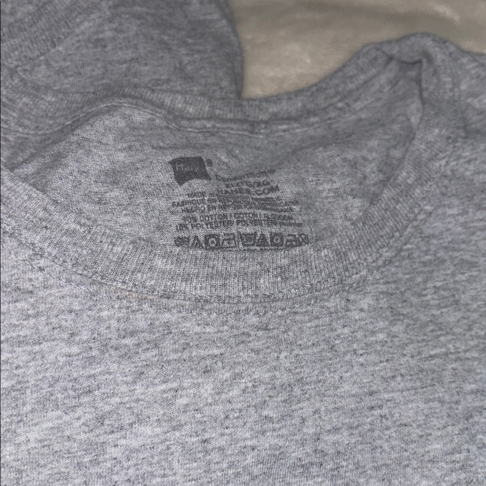 Hanes shirt bundle - Picture 2 of 3